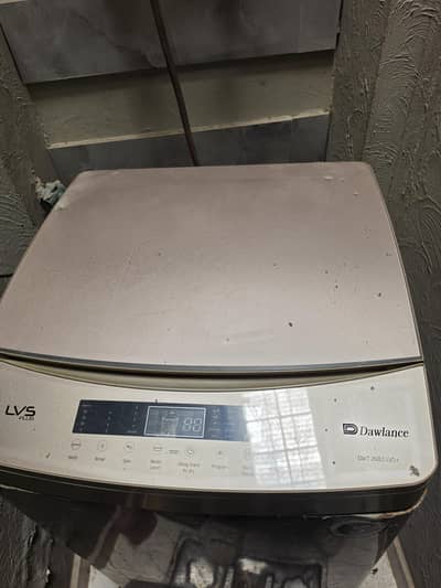 i am selling my Dawlance automatic washing machine  9kg