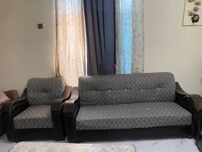 Good condition Complete Sofa set