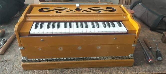 harmonium for sell 03216884551