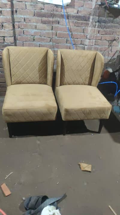 2 Chairs Price 20000