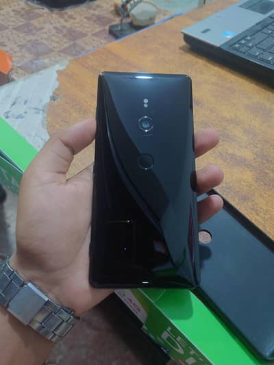 Sony XZ3 official pta Approved 100% OK mobile
