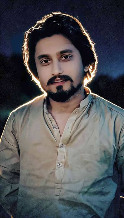 Qaisar khan