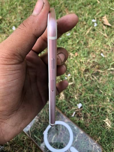 Apple iPhone 6S 64GB