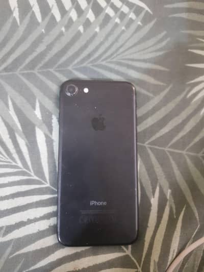 Apple iPhone 7