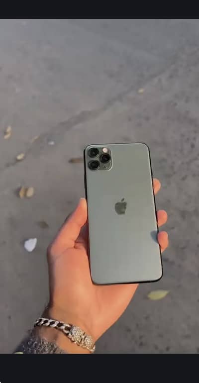 Exchange offer iPhone 11 Pro Max or andriod pta A10s