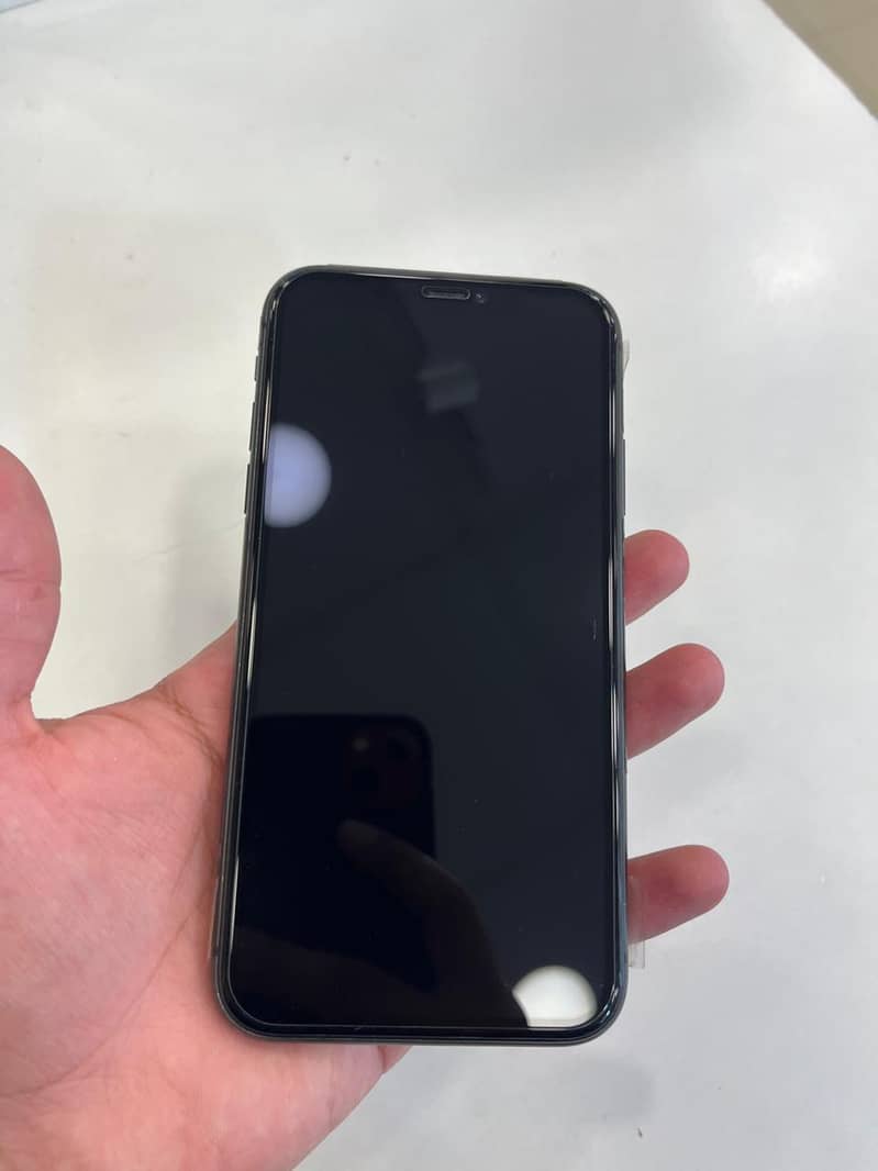 Apple iPhone 11 1