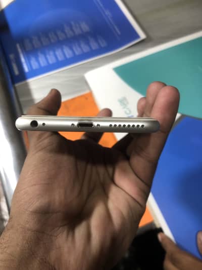 Apple iPhone 6S Plus