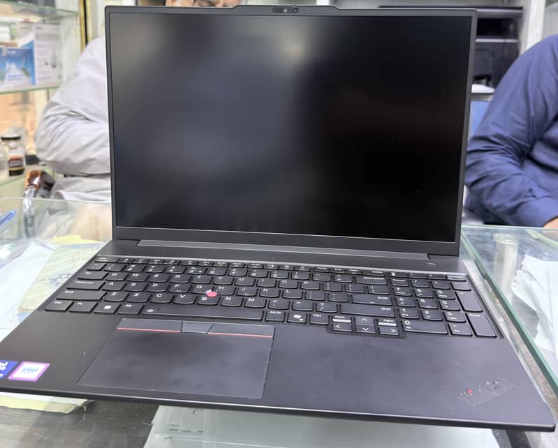 Thinkpad E16 Gen 3 4
