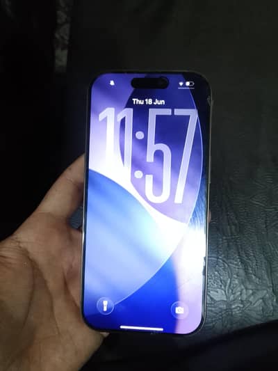 Apple iPhone 16 Pro