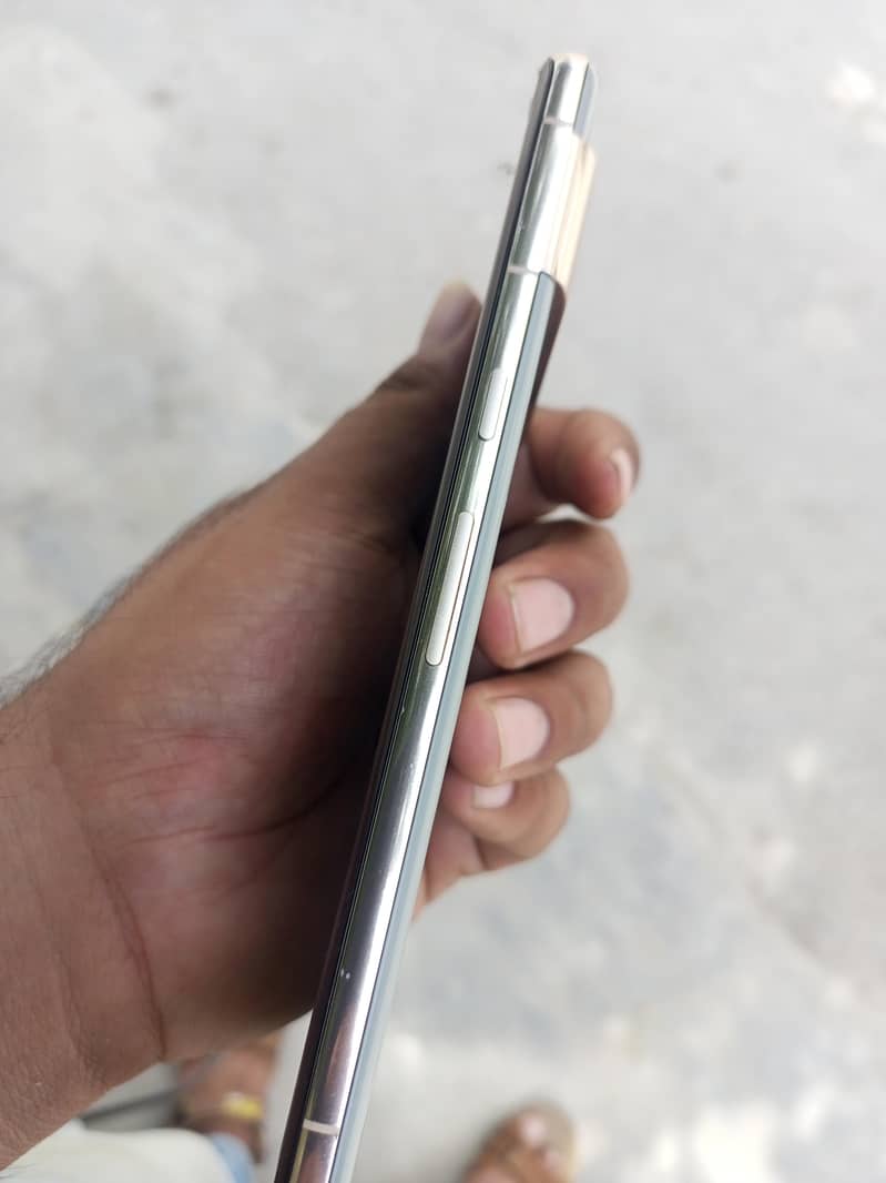 Google Pixel 7 Pro 6