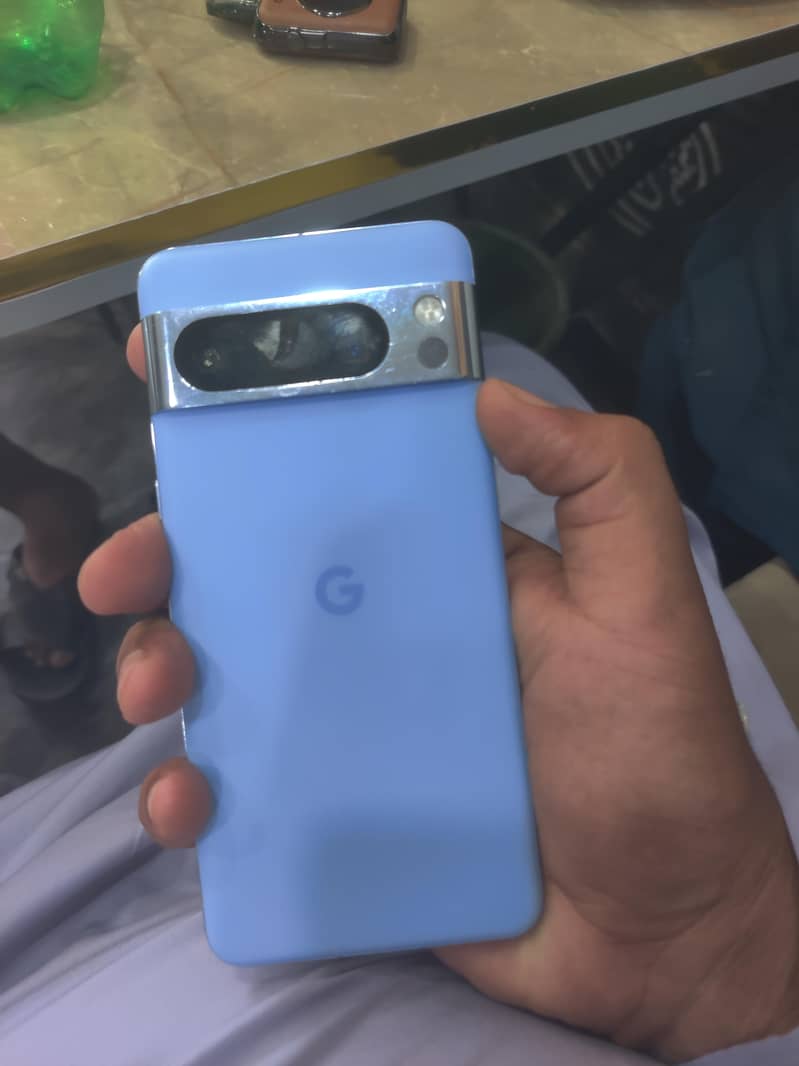 Google Pixel 8 Pro 0