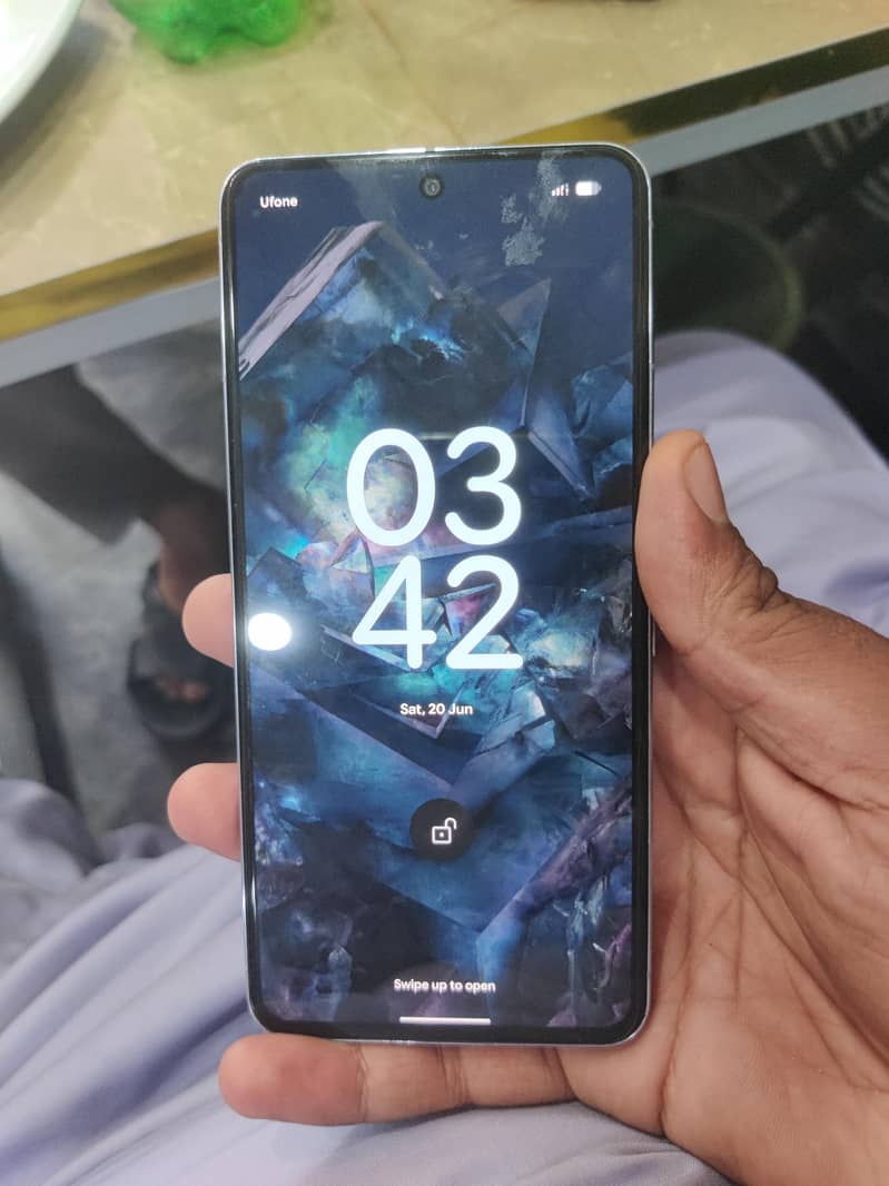 Google Pixel 8 Pro 4