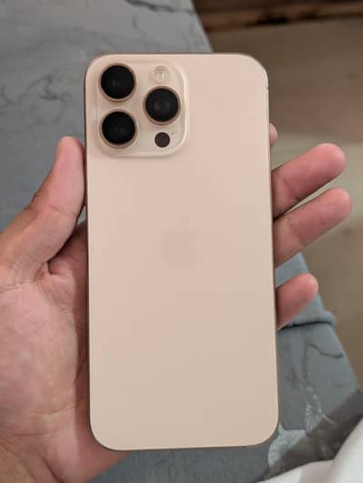 Apple iPhone 16 Pro Max