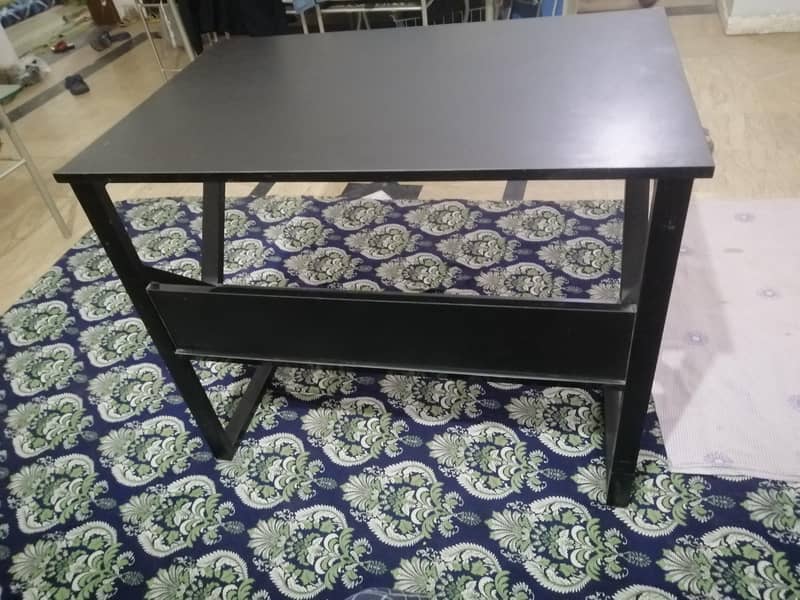 Study table 10/10 condition 1