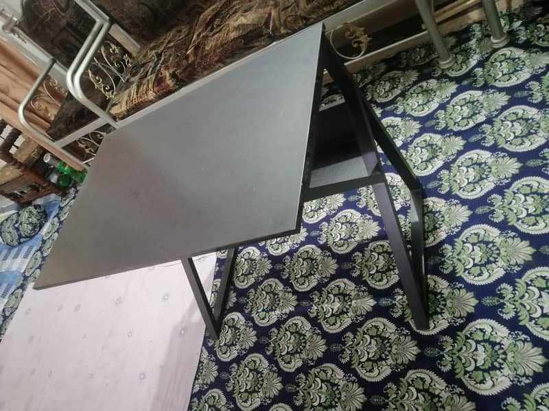 Study table 10/10 condition 2