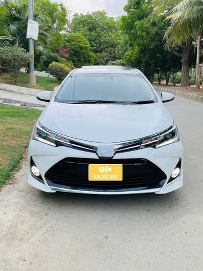 Toyota Altis Grande 2025 Bumper To Bumper Genuine Urgent Sale