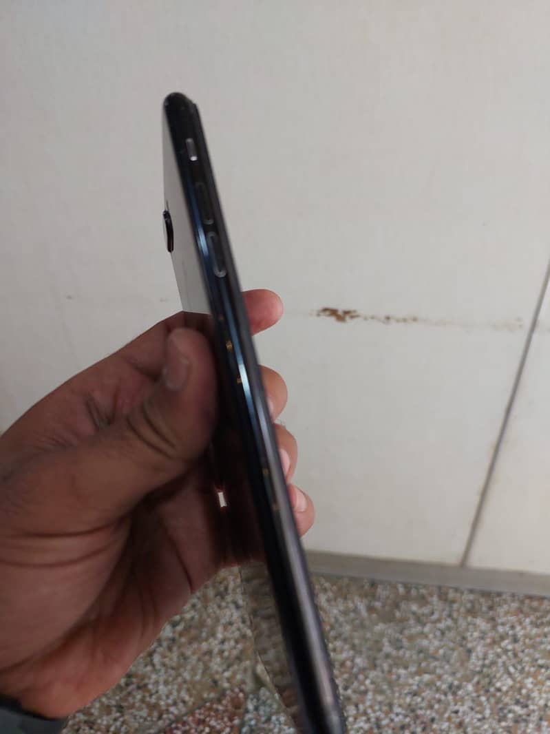 Apple iPhone 7 Plus 1