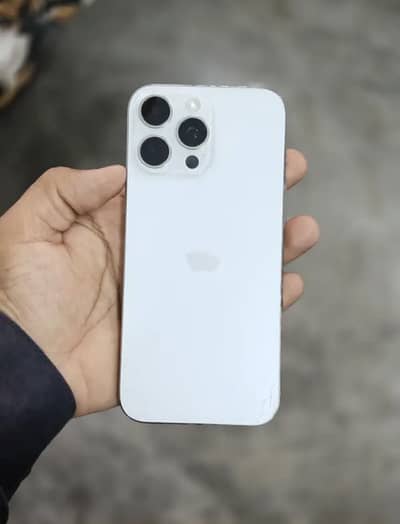 Apple iPhone 16 Pro Max Factory Unlock 91%