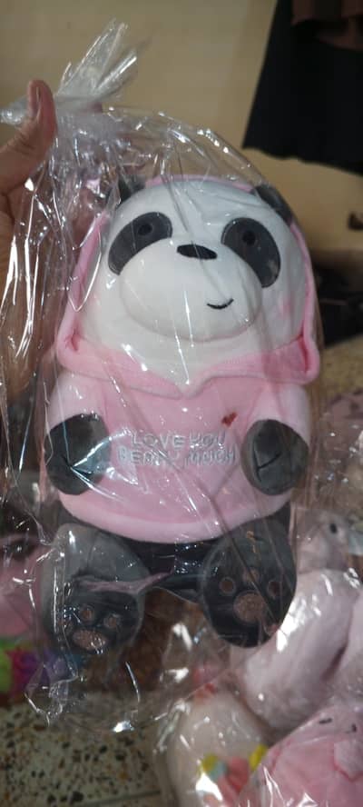 imported soft toys ki A1 quality available hai.