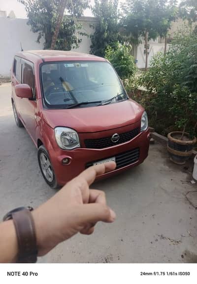 Nissan Moco 2014