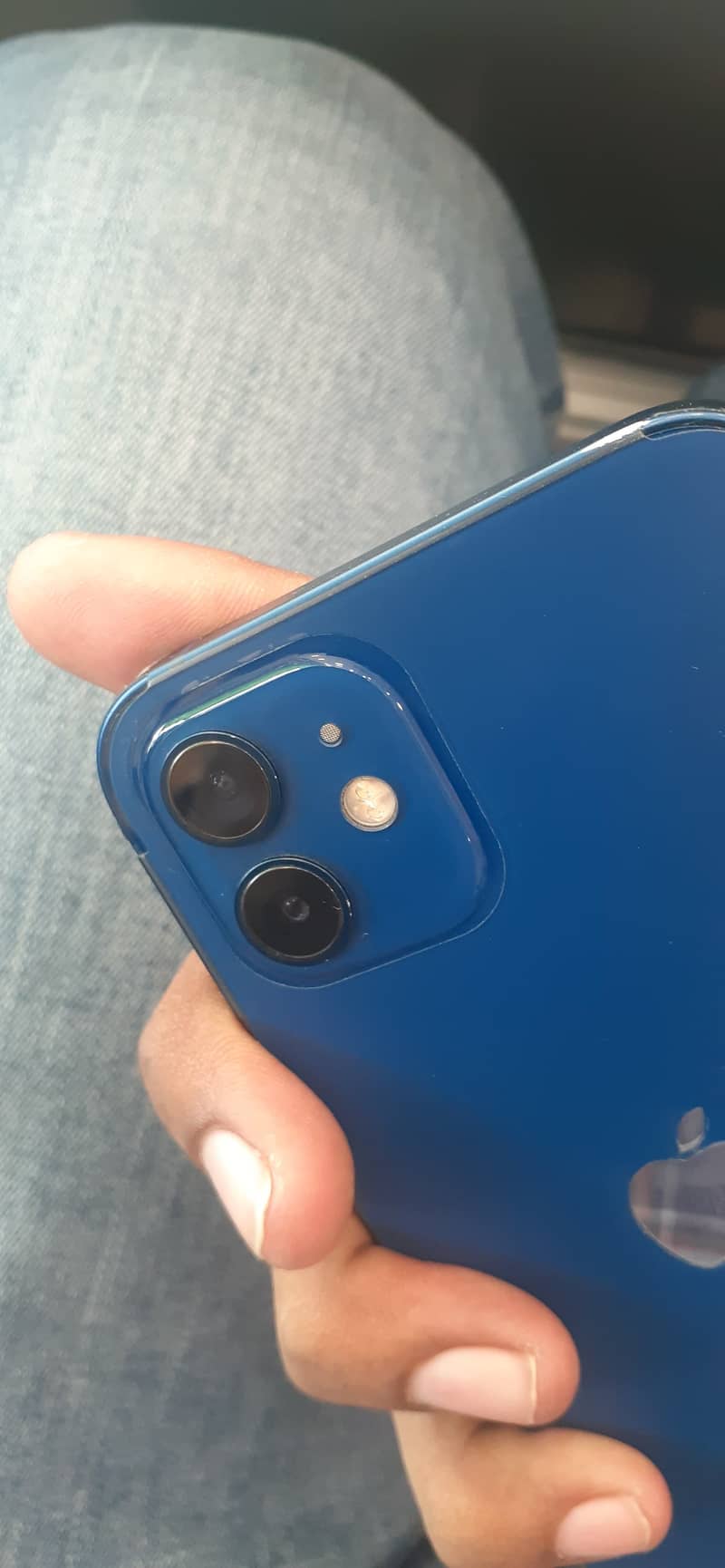 Apple iPhone 12 1