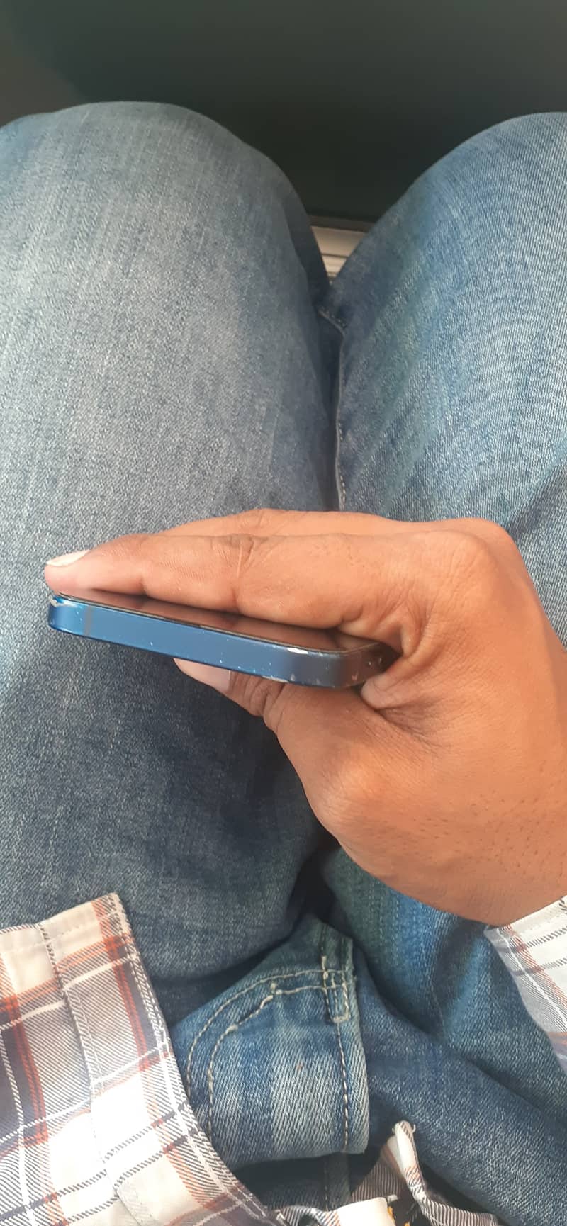 Apple iPhone 12 2