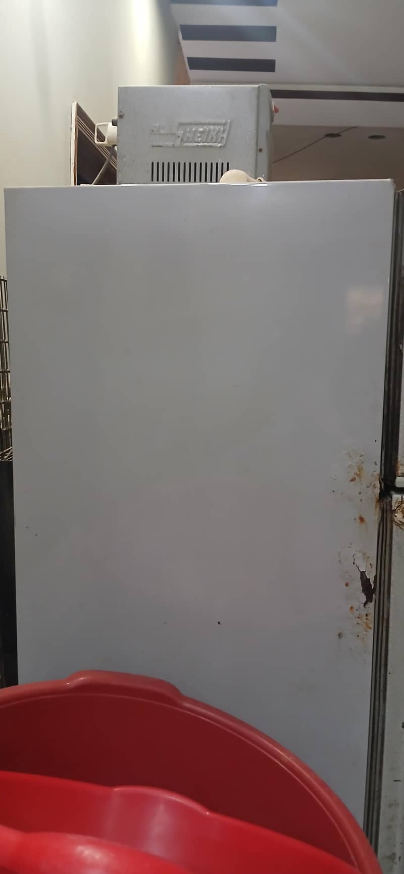 Refrigerator 4