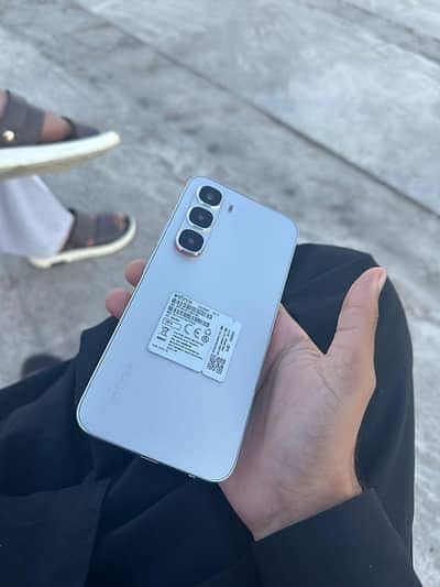 Infinix hot 60 pro with warranty and box