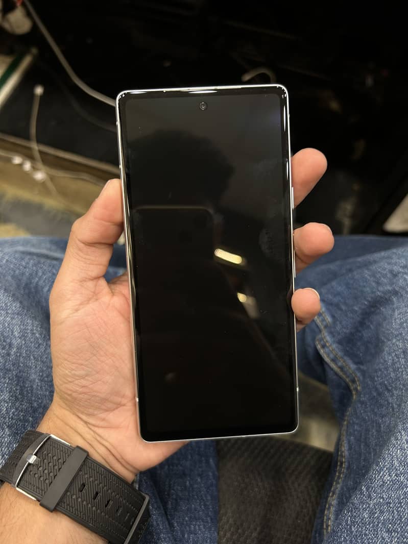 Google Pixel 7a 2