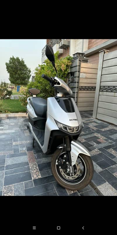 Metro T9 Pro Electric bike scooti available for Sale