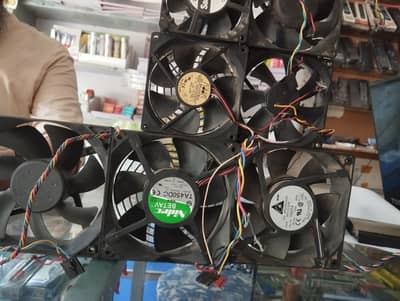 Computer fan small and large