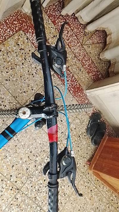 Mountain cycle