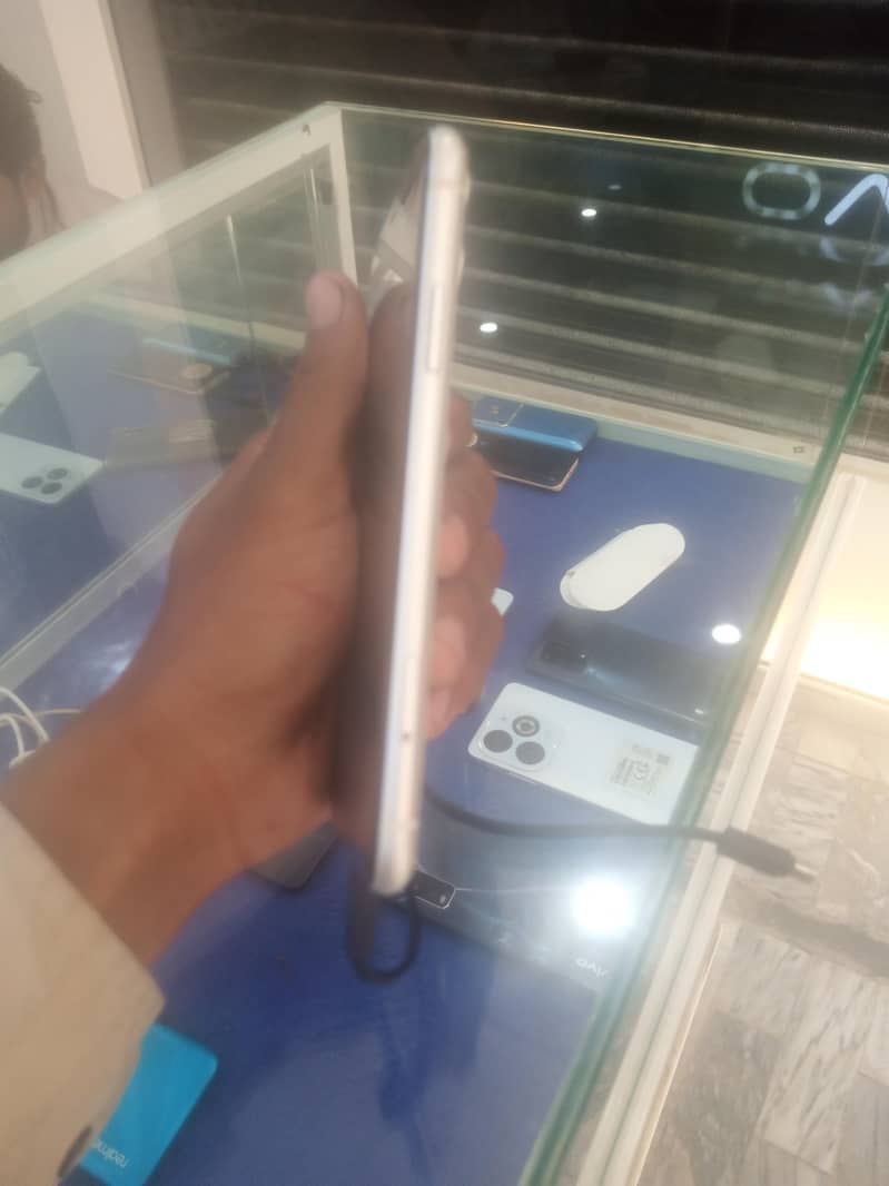 iphon 11 2