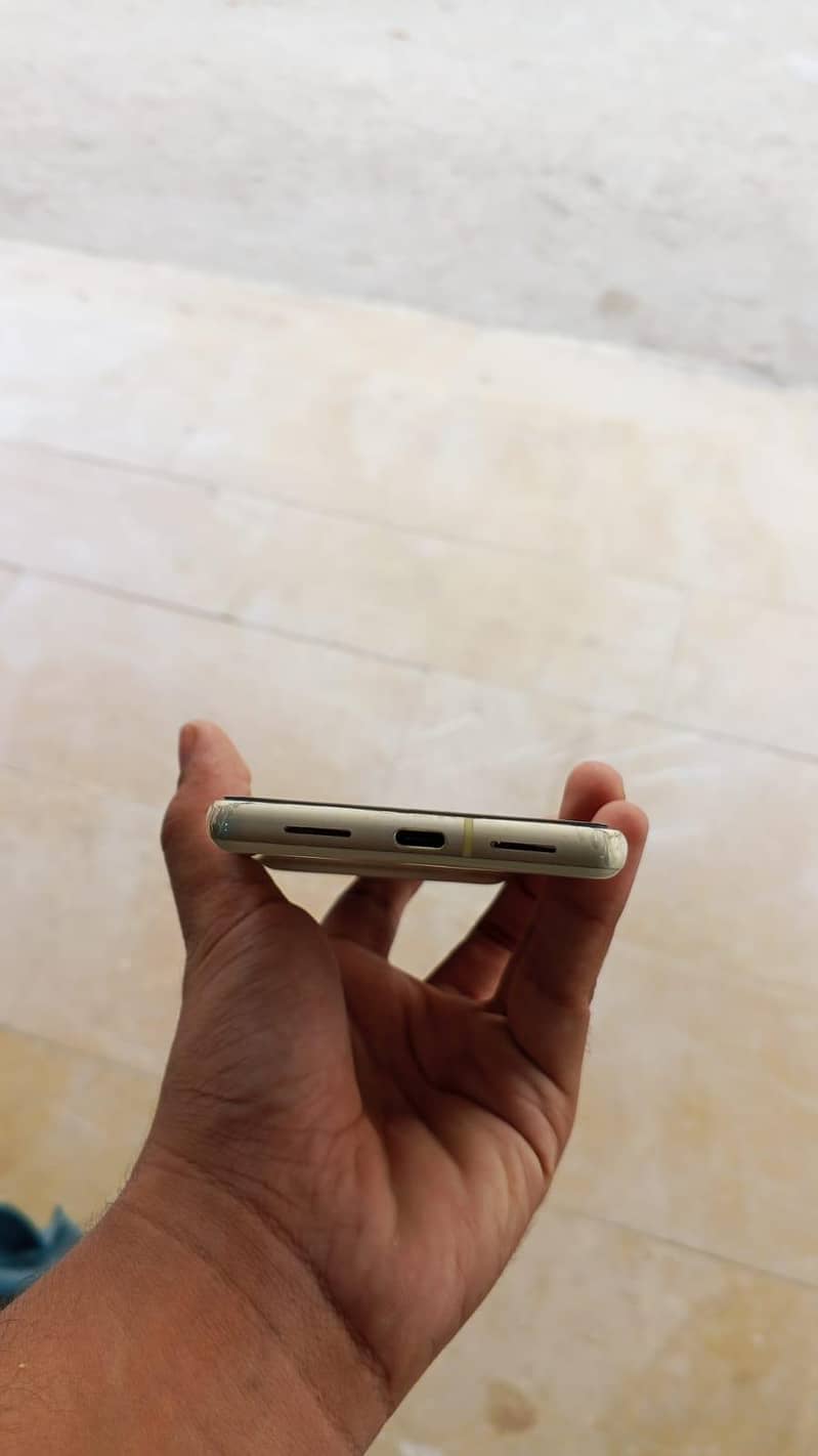 google pixel 7 4
