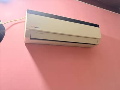 dawlance 1 ton ac in orignal gas