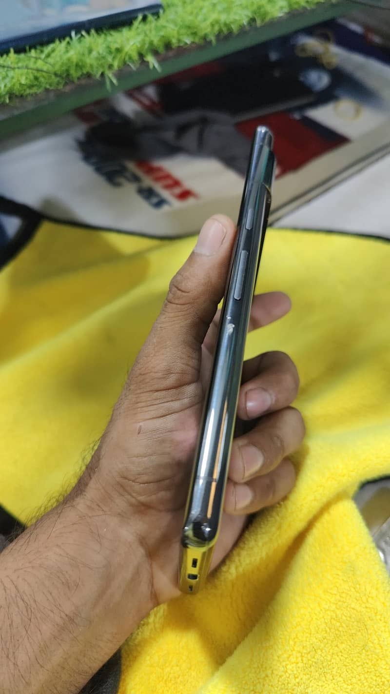 Google Pixel 7 Pro 4