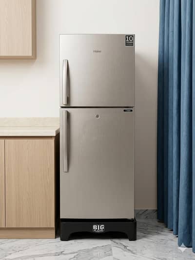 Haier Fridge 271Litter Matel Door Inverter Technology 10/10 Condition.
