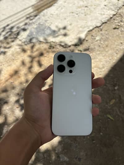 iPhone 16 Pro