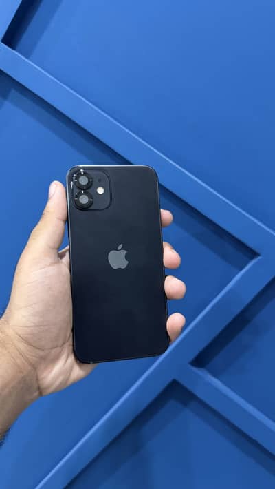 Apple iPhone 12 mini