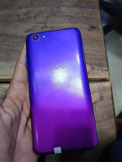 Vivo Y71