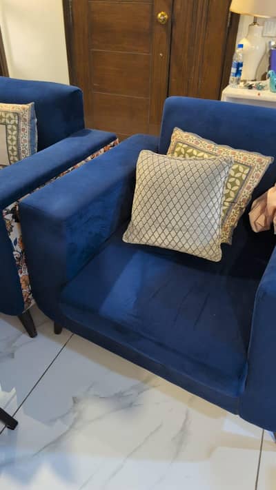 5 Seater Velvet Suede Large Fashioned Sofa