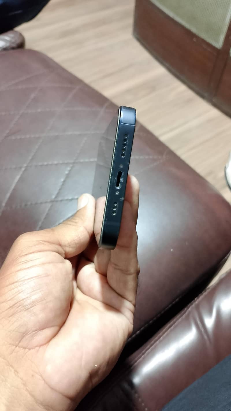 Apple iPhone 14 5