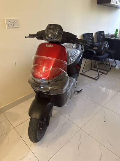 Evee S1 Red Grephene brand new