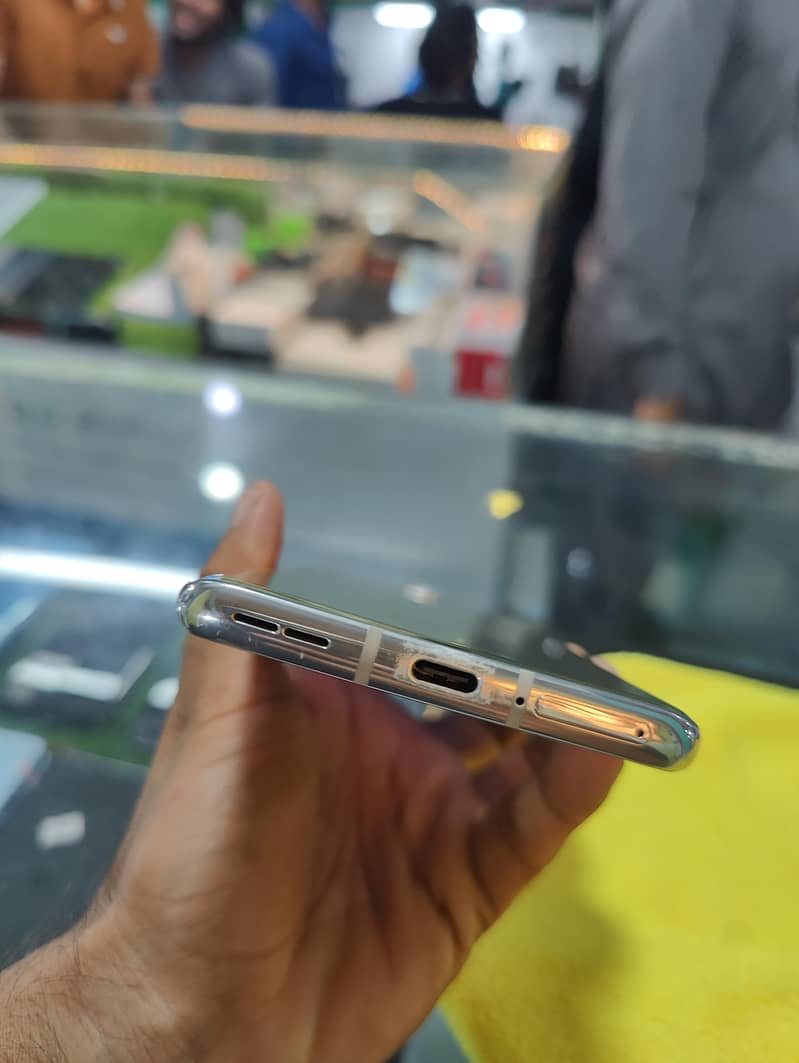 One Plus 8 1