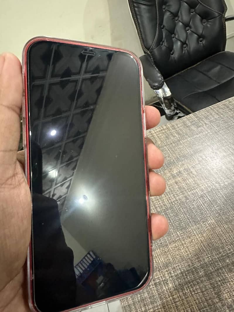 Apple iPhone 12 1