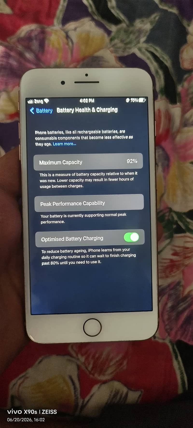 Apple iPhone 8 Plus 5