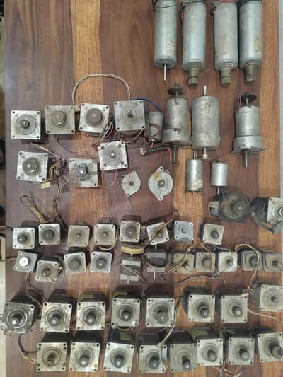 Lot of 56 stepper motors