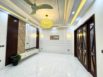 10 Marla Brand New Ground Floor Available For Rent