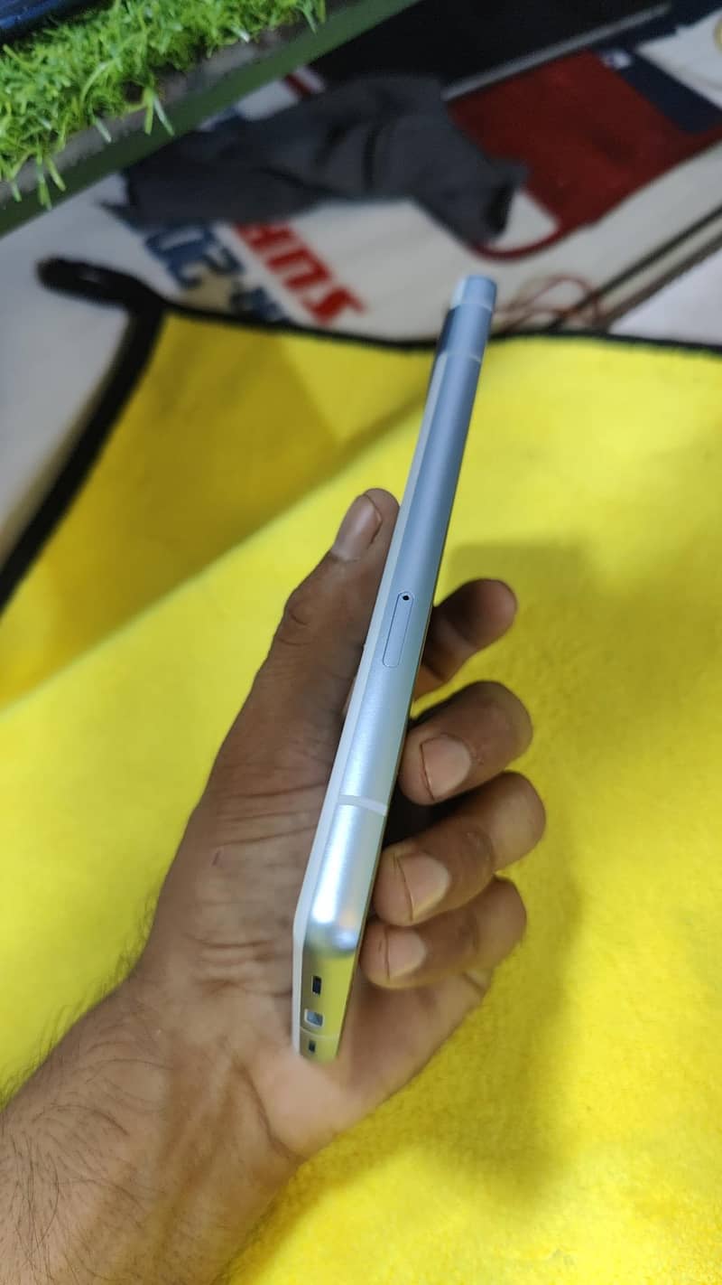 Google Pixel 7a 10