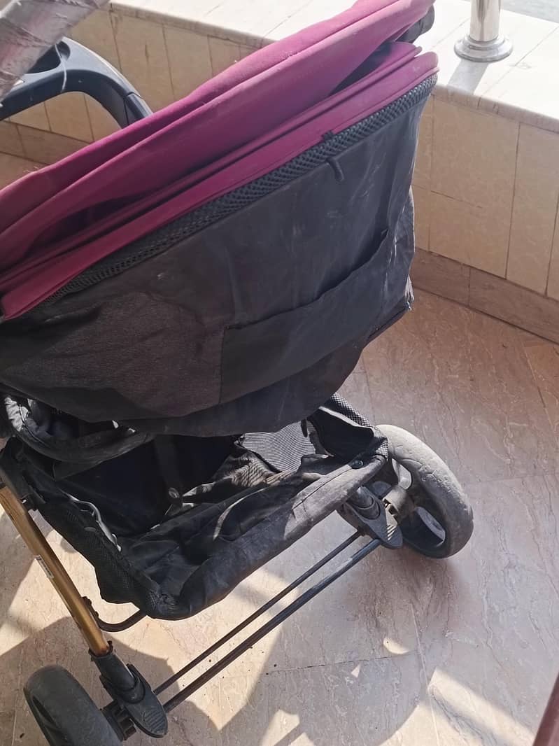 prams 3